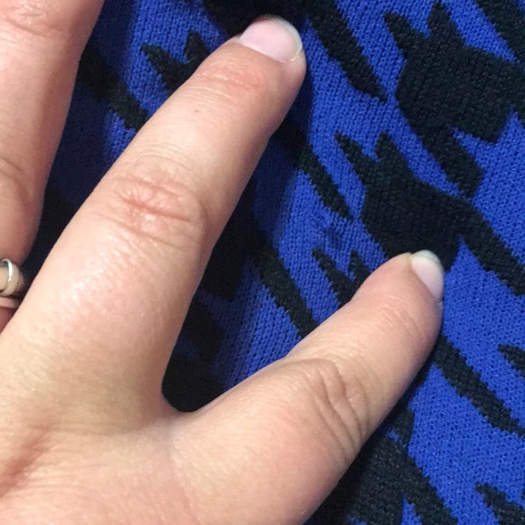 Blue and Black Houndstooth Dress With Belt - Picture 8 of 8